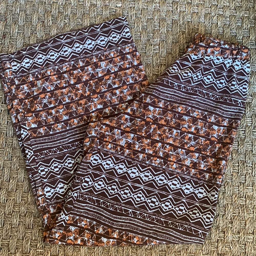 SOLD Wide leg Pull On Pants